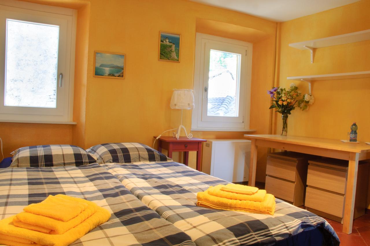 Astano Chez Marianne "Chambres D'Hotes" المظهر الخارجي الصورة